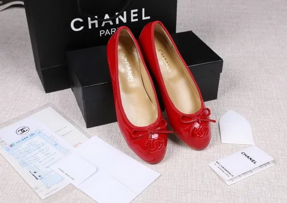 CHANEL Shallow mouth flat shoes Women--104